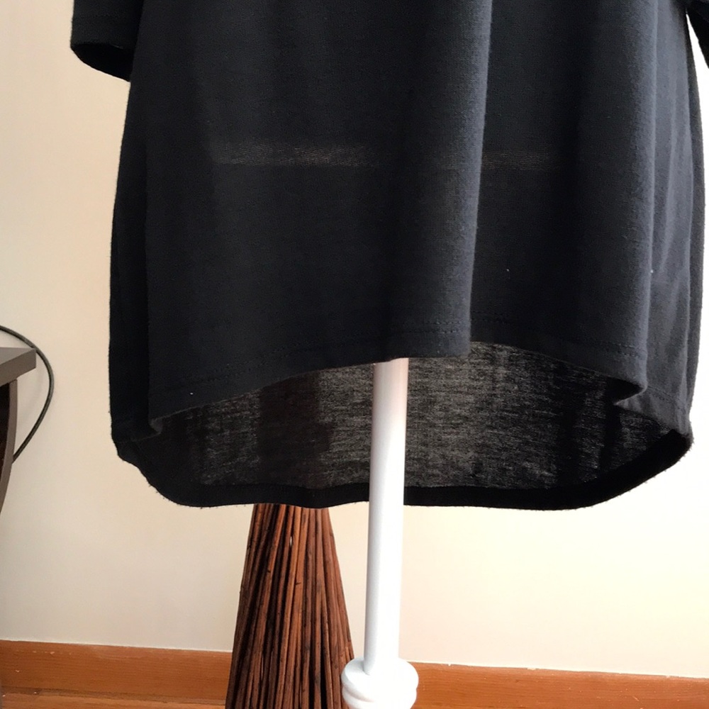 Top - Picture 2 of 5